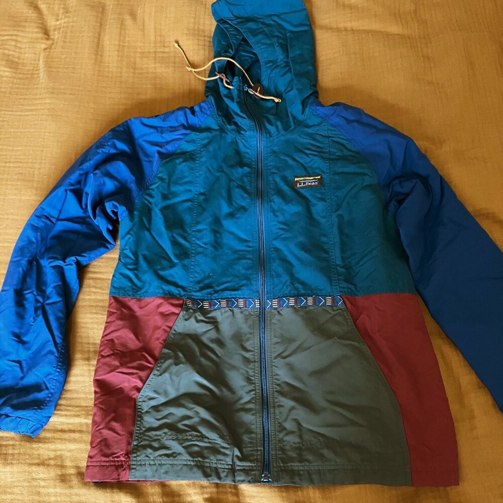L.L. Bean Mountain Classic Jacket Insulated - Spruce/Tuscan Olive, Women's S